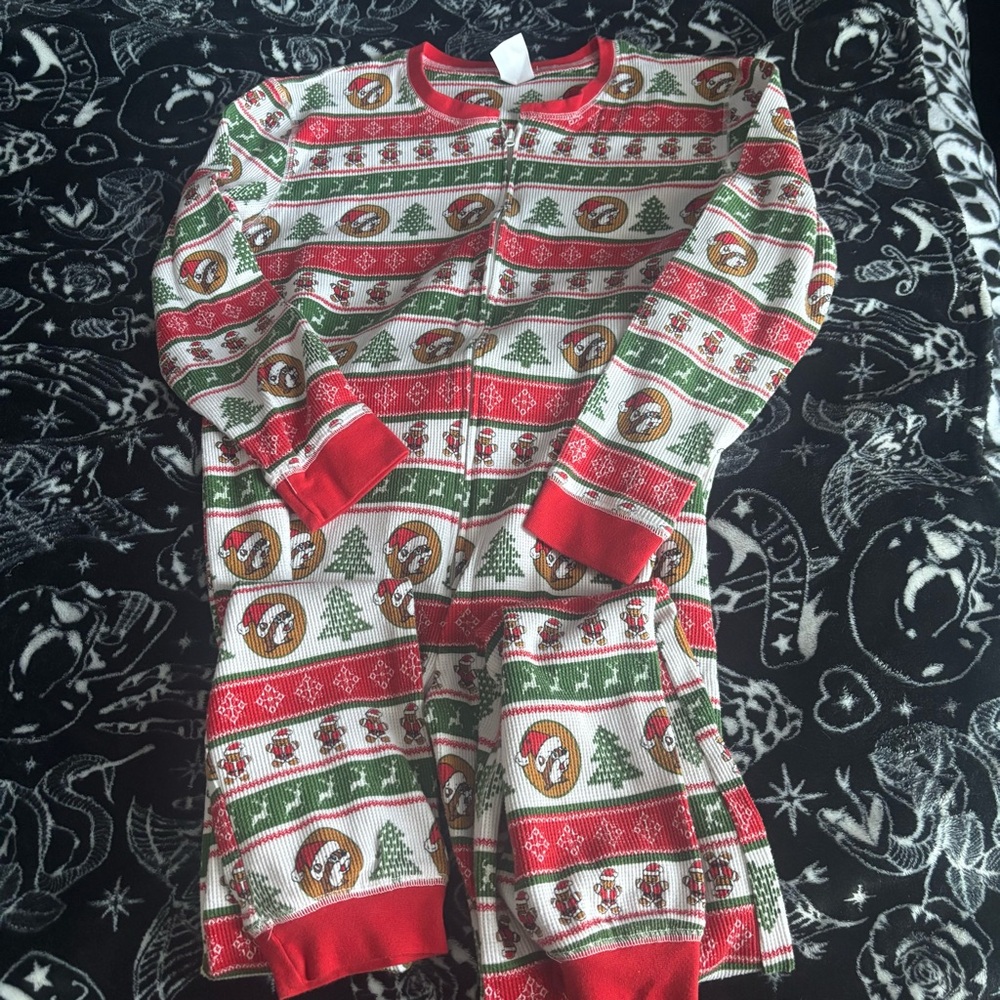 Buc-ee’s Christmas Long Johns Holiday PJ’s Pajamas Onesie One Piece
